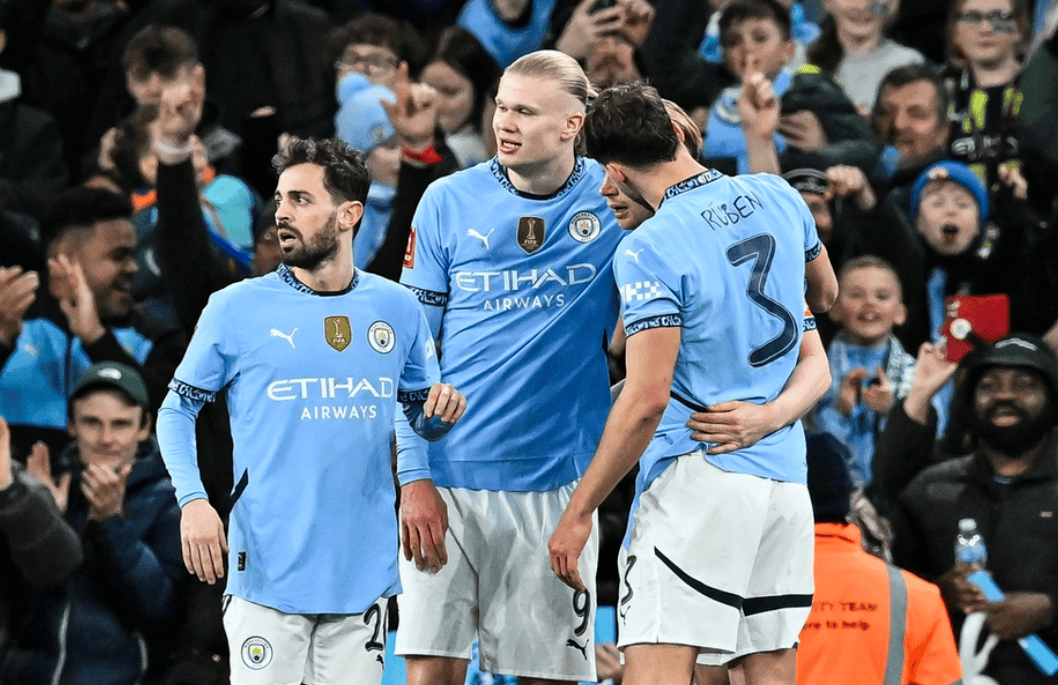  今夜突围战来临，布莱顿围绕足总杯外线爆发，球迷炸锅，资深球员宣示担当