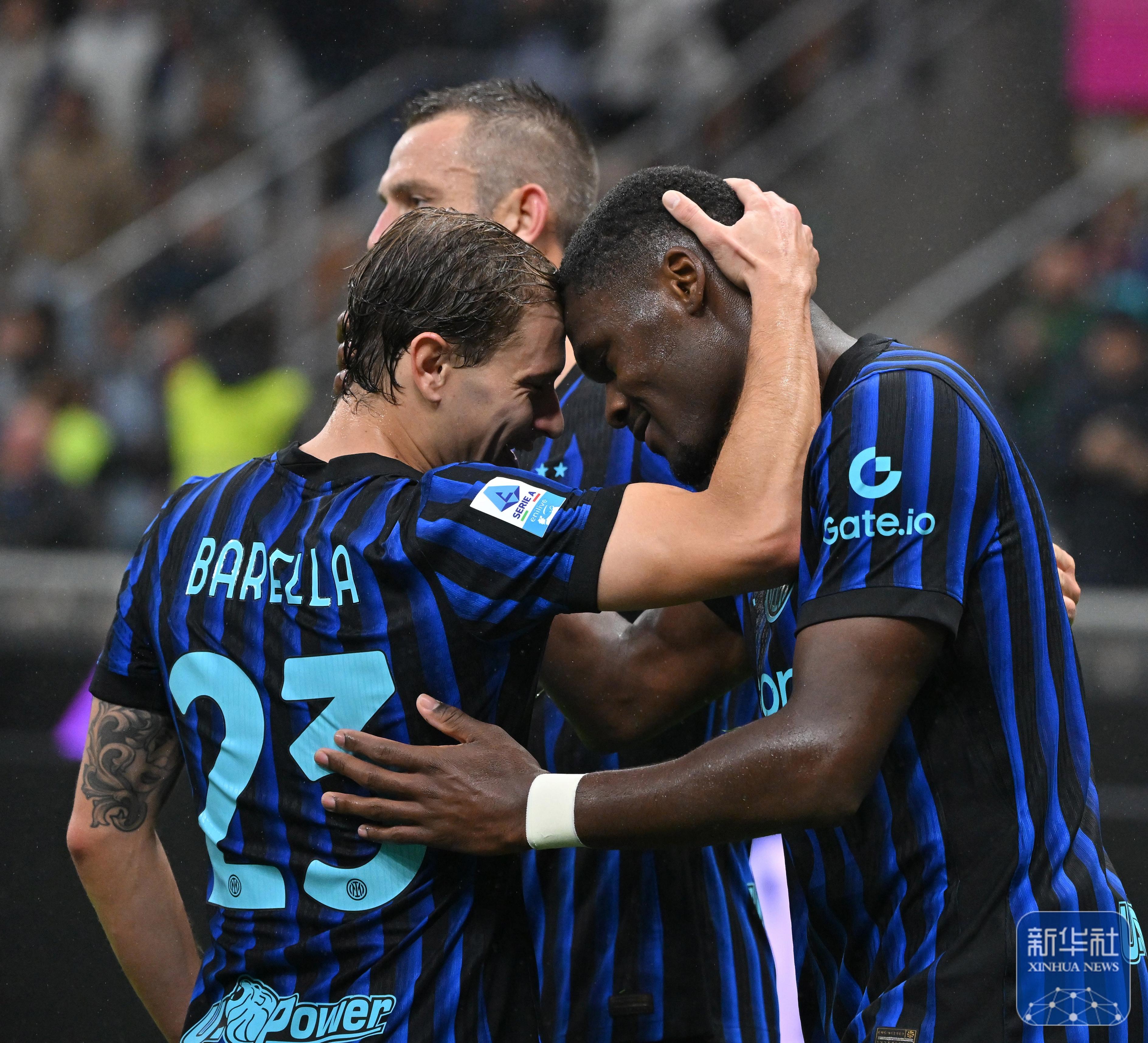 德甲倒计时，AC米兰国际比赛日战术微调，细节引发关注，赛场秩序良好，年轻球员得到机会的简单介绍