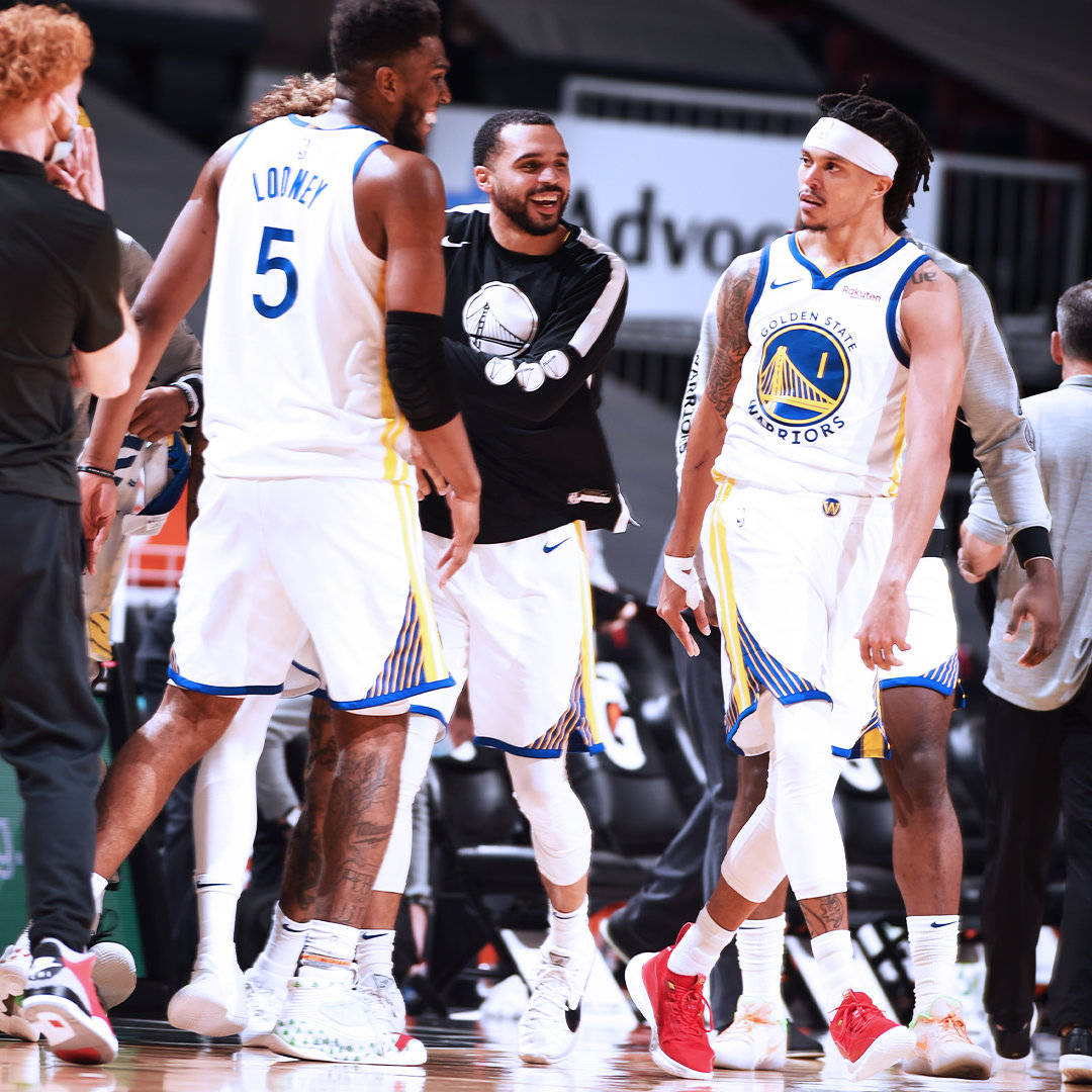 蒂姆关键节点关键助攻，勇士带队取胜！的简单介绍