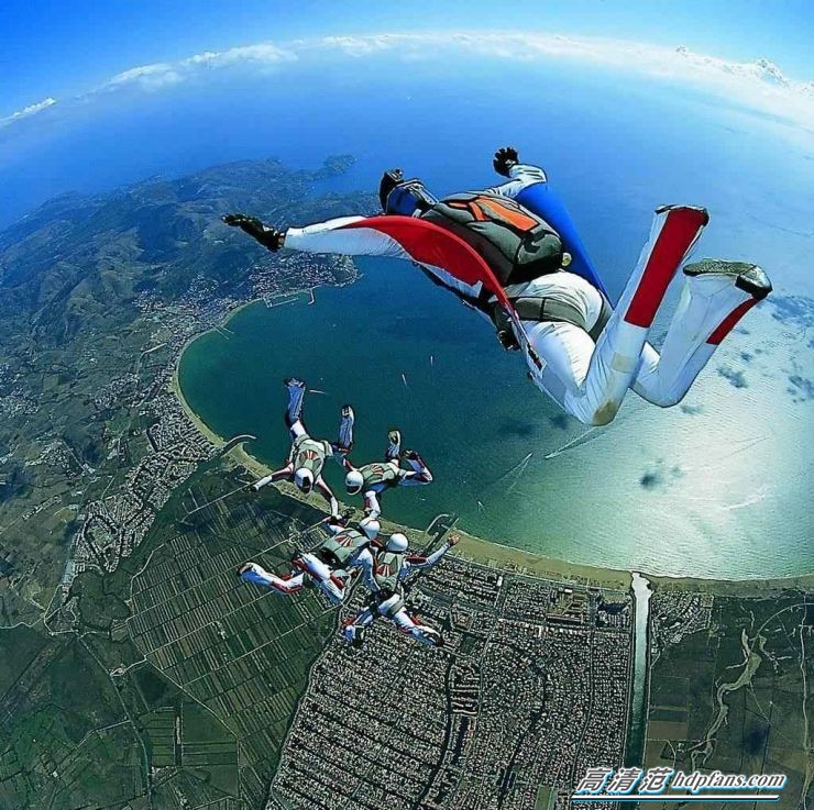 包含Scout连续三场比赛得分超过精彩发挥，澳大利亚队挑战极限！的词条