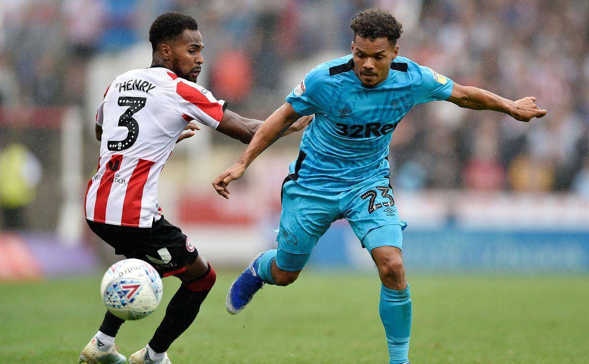 凯恩回归赛场，高光表现首场状态亮眼，雄鹿观众沸腾！的简单介绍